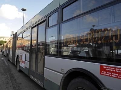 Roma, rinviato lo sciopero dei trasporti di domani