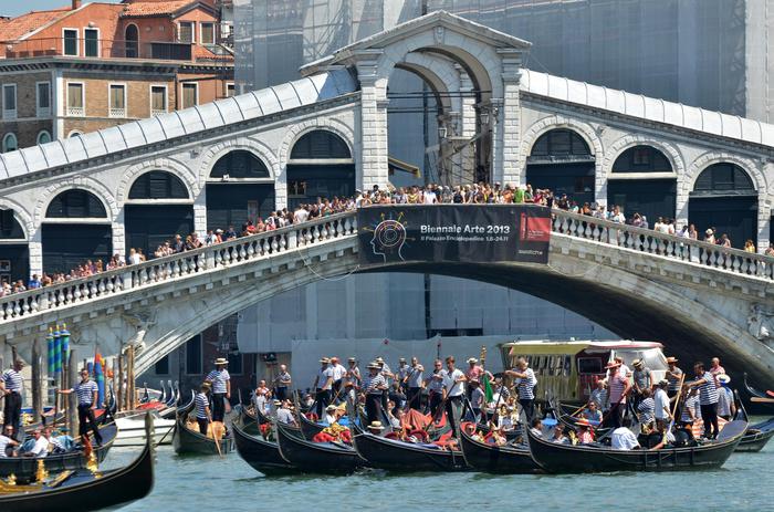 Venezia: incidente gondola, multa a legale Vogel