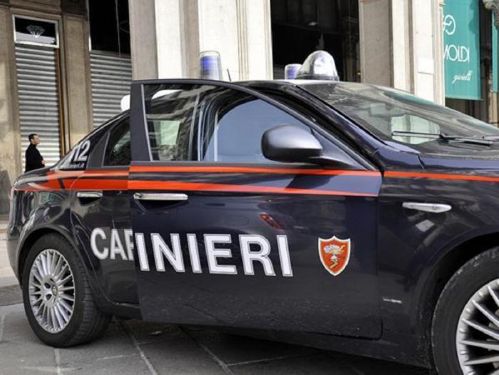 Carabiniere ucciso davanti a casa a Carrara, omicida si costituisce