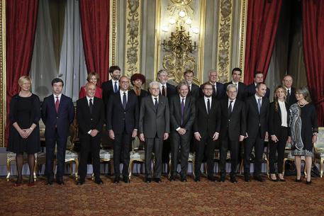 Governo Gentiloni: 41 sottosegretari, confermata squadra Renzi