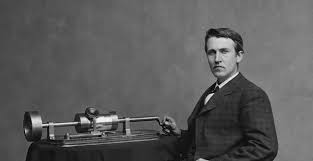 Accadde oggi: 21 novembre 1877, Thomas Edison annuncia l'invenzione del fonografo