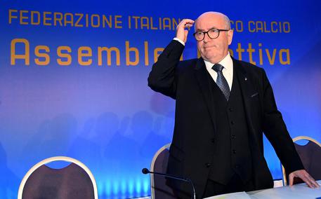 Figc: Tavecchio rieletto presidente