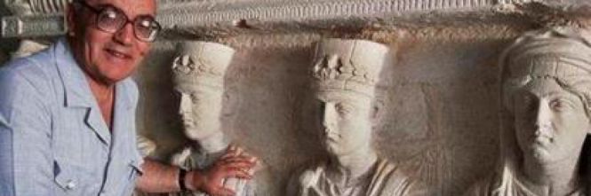 Nuovo orrore Is, capo antichità di Palmira decapitato e appeso a una colonna