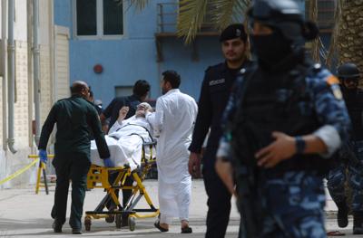 L'Is attacca la moschea sciita di Kuwait City, 24 morti