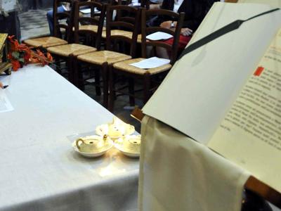 Tragedia a Livorno, parroco si toglie la vita impiccandosi nel campanile