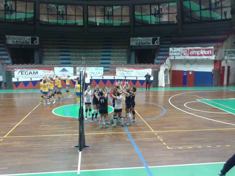 Serie C volley femminile: DE SETA CASA CITTA' DI COSENZA VOLLEY 3 a 1 contro LA PAPER MOON