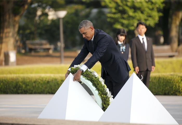 Obama a Hiroshima: 'Dialogo per un mondo senza più l'atomica'