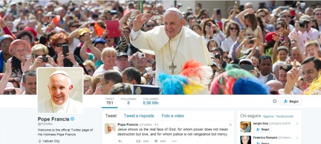 CITTA' DEL VATICANO: gli account di Papa Francesco sono un fenomeno social