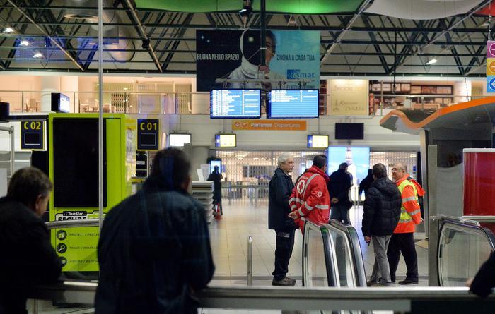 Allarme bomba all'aeroporto di Cuneo