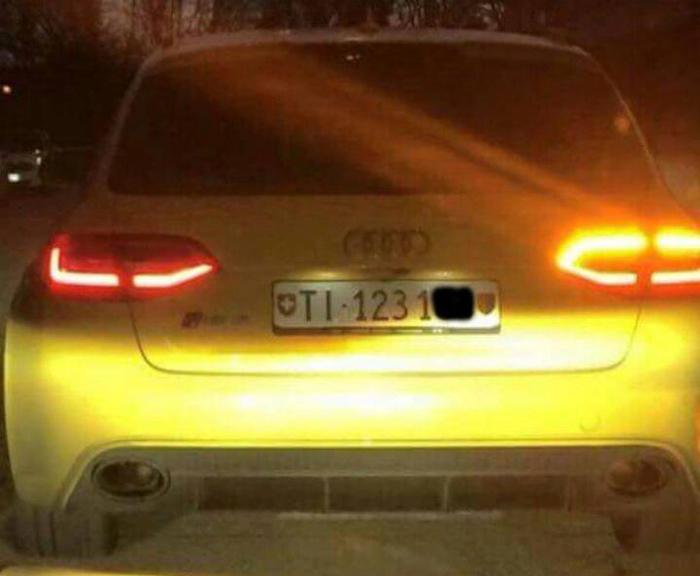 Ancora caccia a un'Audi gialla: a bordo pericolosi criminali