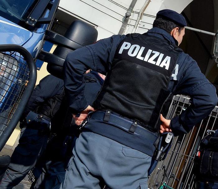 Bologna: sgombero, chiusa la protesta