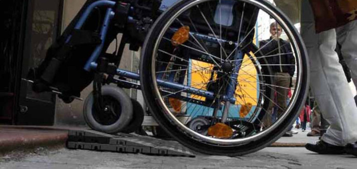 Cagliari: percosse a pazienti disabili, sospesi 14 operatori