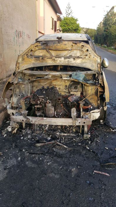 Carbonia: incendiata auto assessore S. Antioco