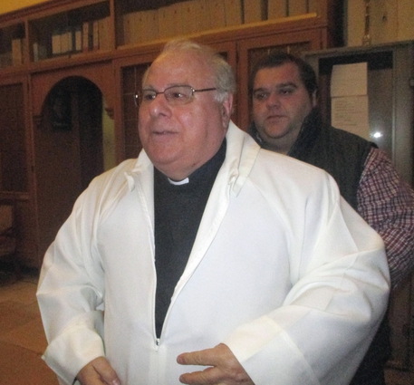 BARI, messa per boss: vescovo, grave scandalo