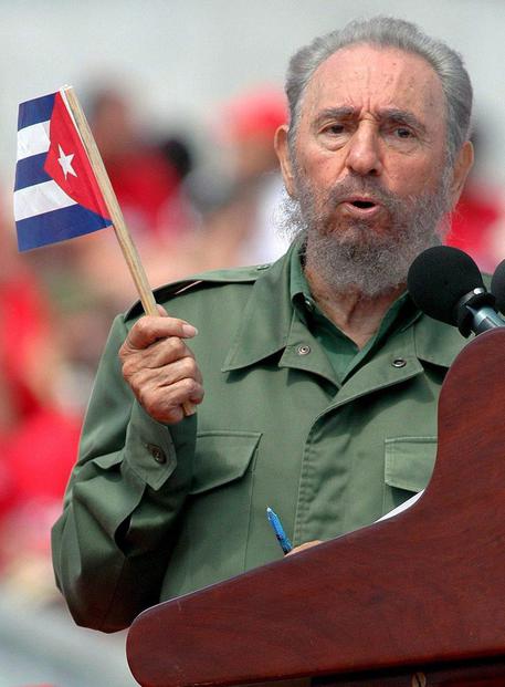 E' morto Fidel Castro. L'annuncio del fratello: ''Hasta la victoria siempre''