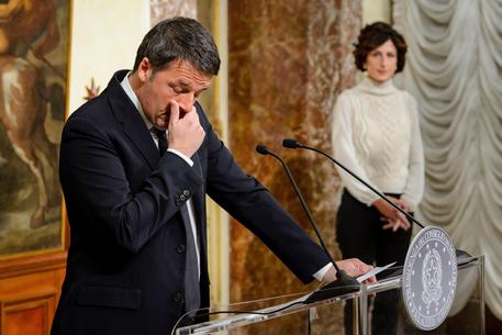 ROMA, Il 'no' travolge Renzi, oggi dimissioni