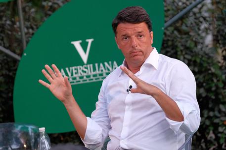 MARINA DI PIETRASANTA (LUCCA): referendum, Renzi, elezioni nel 2018
