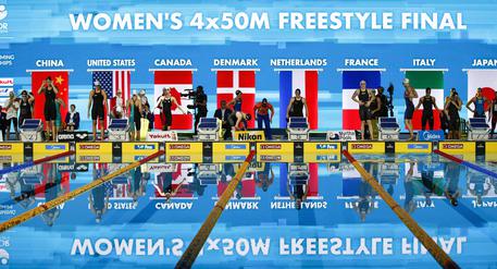 Nuoto: bronzo Italia nella 4x50 sl donne