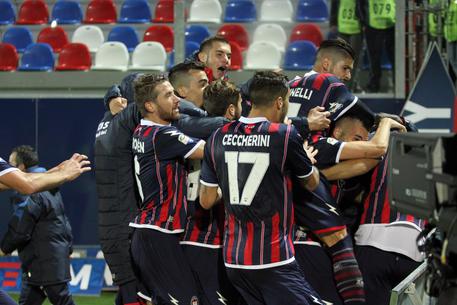 Calcio Serie A: Crotone-Pescara 2-1