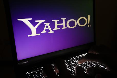 Yahoo: hackerati account Casa Bianca