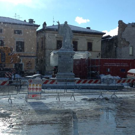  Italia Centrale, nevica in aree colpite dal terremoto
