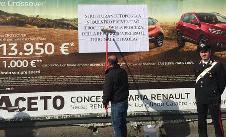 PAOLA (COSENZA), acquisiti atti su cartelloni pubblicita'