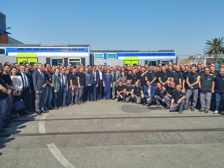 REGGIO CALABRIA, Hitachi Rail consegna carrozze Vivalto