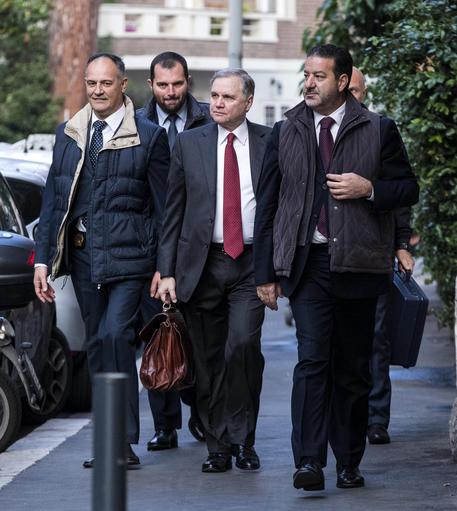 Bankitalia: Visco riconfermato Governatore. Assenti ministri renziani