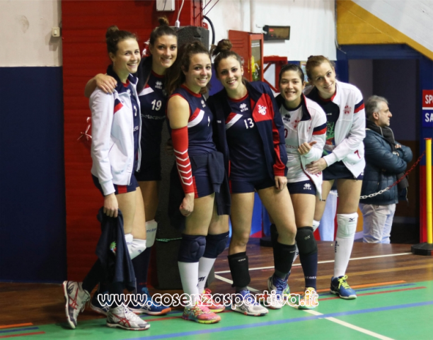 VOLLEY FEMMINILE, SERIE C CALABRESE. Asd Volley Cosenza-Mymamy Pink 3-0