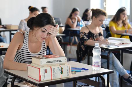 Scuola: studio Ocse, studenti italiani superansiosi