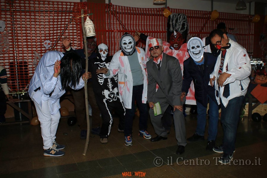 COSENZA: FBFA (Filippino Brotherhood Family Association) festeggia Halloween (FOTO)