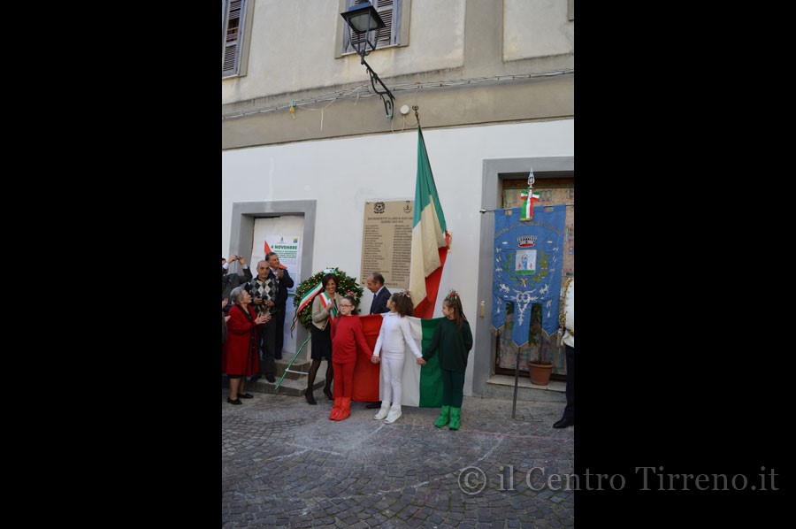 2015-4-nov_San-Benedetto-Ullano-commemorazione-caduti_0076.jpg